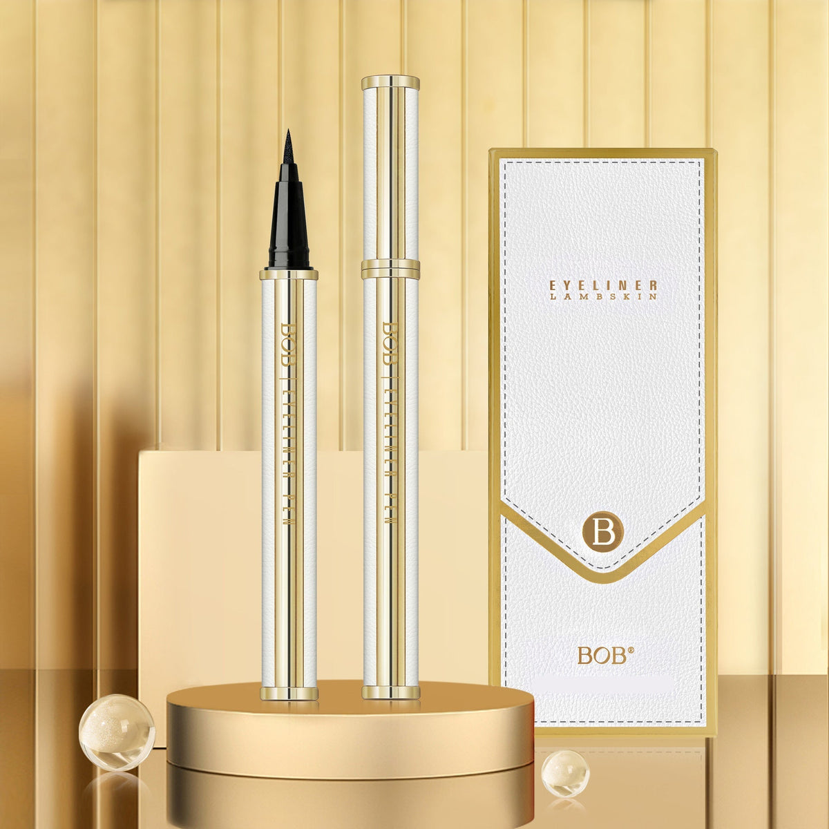 Waterproof Lambskin Eyeliner Pen - Smudge-Proof